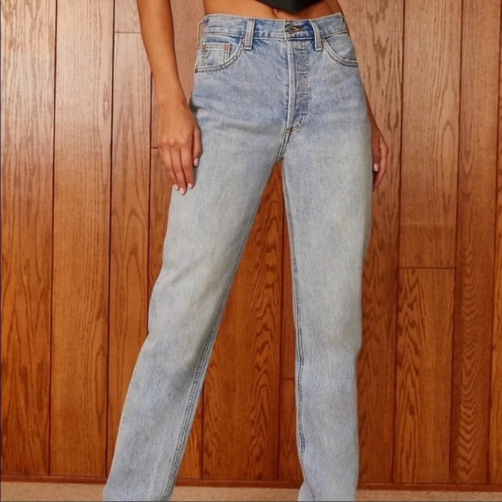 Aritzia Denim Forum The Nina Stovepipe in Tequila Lightly Distressed Long Jeans - Picture 3 of 14